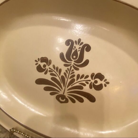 Pfaltzgraff Village Pattern Serving Platter Vintage USA Made 14 x10 inches - Picture 2 of 9